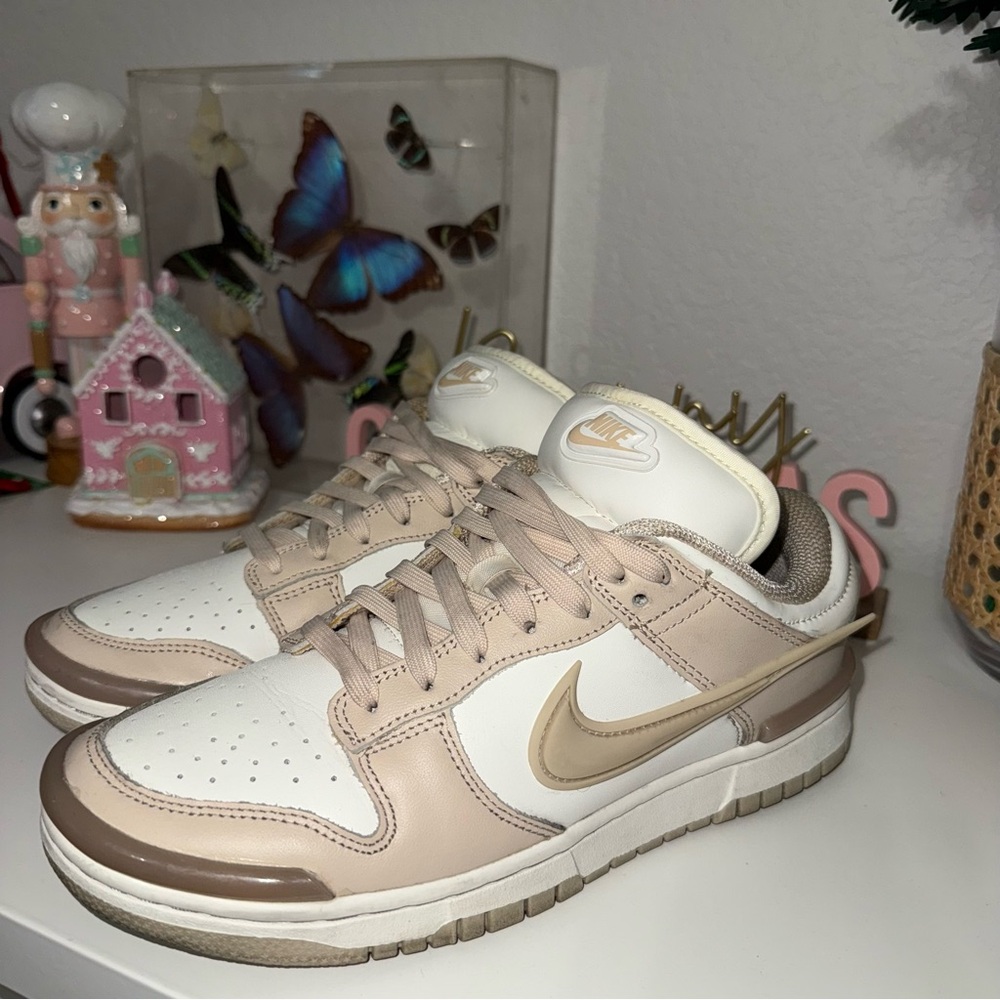 Nike Cream and Tan Dunks